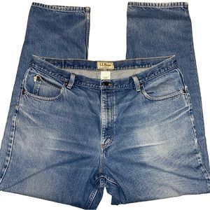 LL Bean Jeans Mens 42x34 Big Blue Denim Classic Fit Medium Wash Cotton Gorpcore